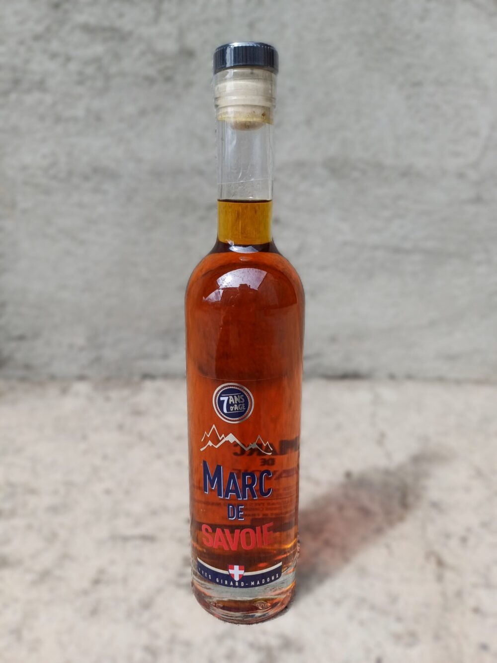 Bouteille de Marc de Savoie 7 ans d'âge 45% volume 35 cl